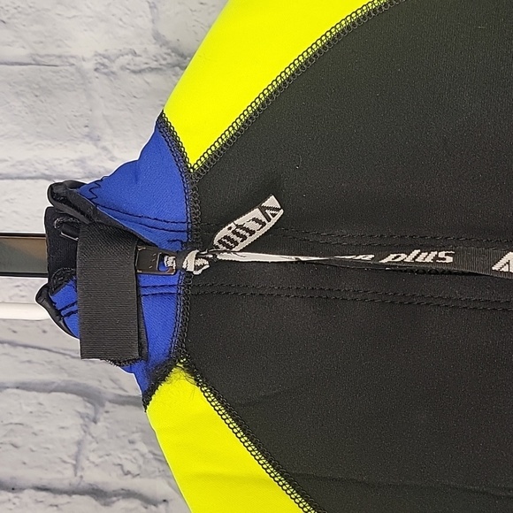 ACTION PLUS Neoprene Radial‎ Flex Wetsuit Junior Small - Picture 4 of 7